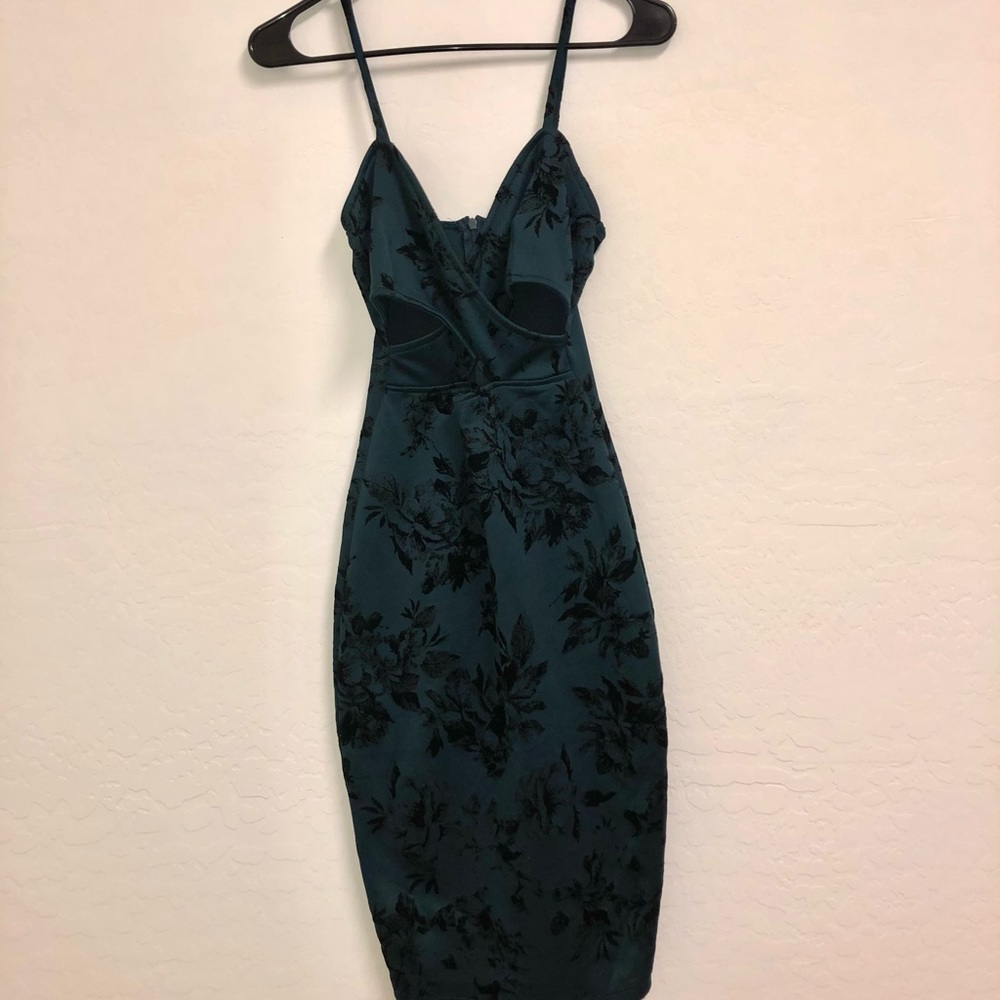 MIDI dress for a wedding guest